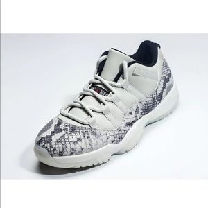 Meet your Posher, Derek